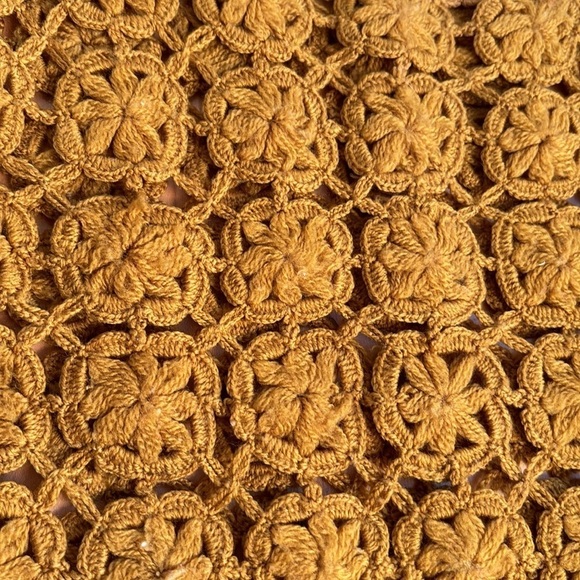 Hand-knitted sweater with beautiful flowers, mustard color, size S - Picture 9 of 9